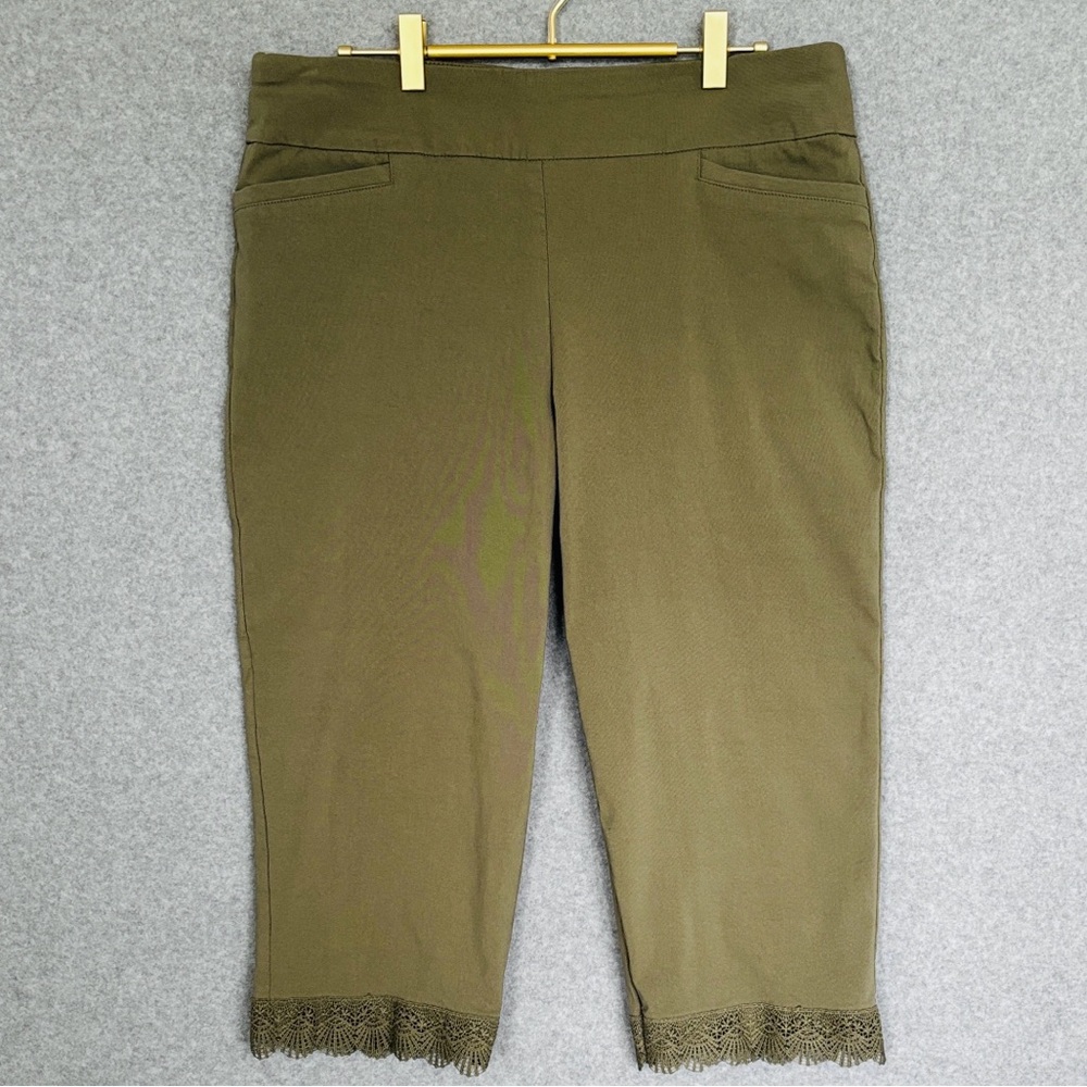 Allison Daley Capri Pull On Woman Pants w/ Pockets 14 Green